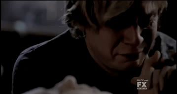 Tate & Violet / Kyle & Zoe kiss appreciation post