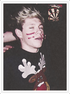 tragicmisstep-deactivated202007:  Drunk Niall out in Mullingar 