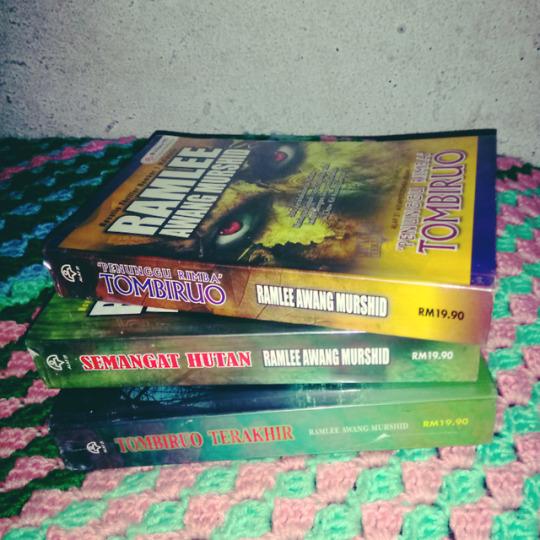 novel malay  Explore Tumblr Posts and Blogs  Tumgir