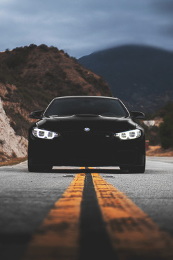 motivationsforlife:  Black M4 by Z z \\ MFL 