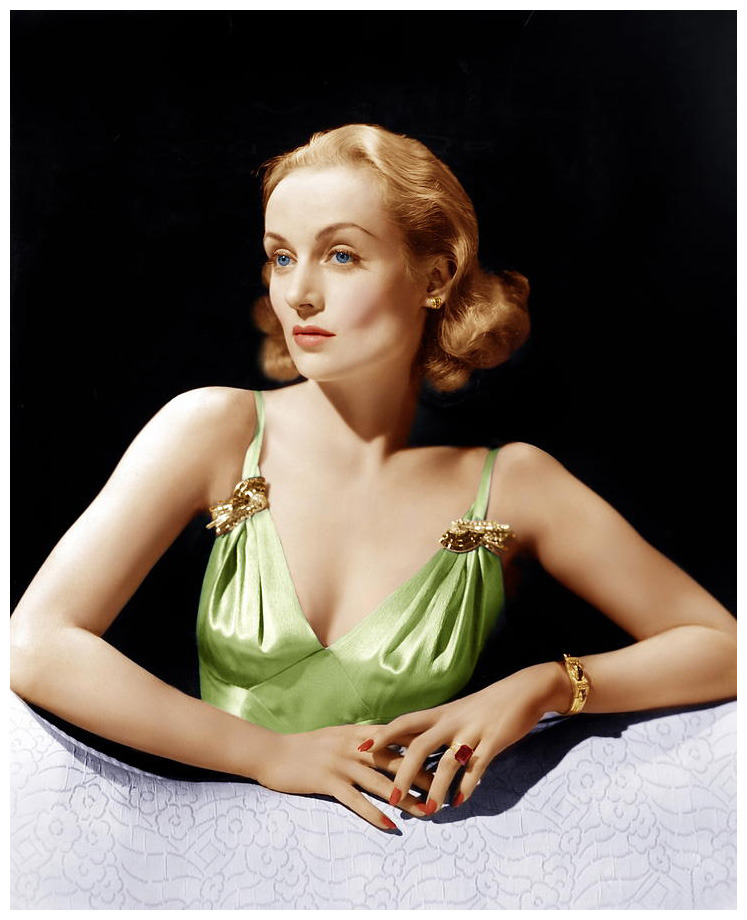 robertocustodioart:Carole Lombard 1940