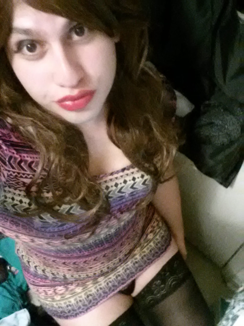 horseman52:  dreamtgirls:  Love Sammy Ess :http://sammyess.tumblr.com/  looks yummy