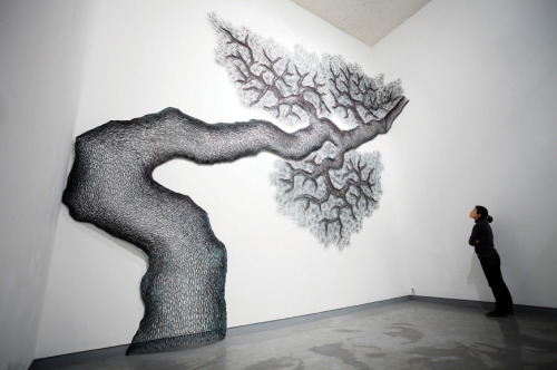 myampgoesto11: Copper tree sculptures by Korean artist Lee Gil Rae 