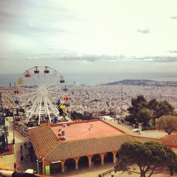 Disfrutando del frío, #barcelona tiene un encanto único (en Tibidabo)