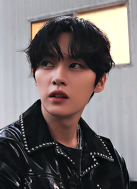 LEE KNOW X 'ATE' ERA