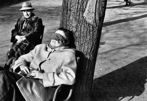 Marc Riboud - Jardin du Luxembourg, Paris,