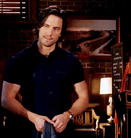 jessdeservedbetter:Jess Mariano in Gilmore Girls: A Year In The Life