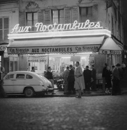 greeneyes55:  Montmartre Paris 1958 Photo: Marcel Bovis 