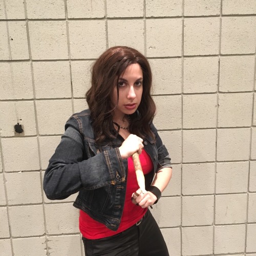 veliseraptor:Thank god for hot chicks with superpowers. (@ameliarating as Faith Lehane | NYCC 2016, 