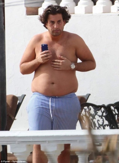 James Arg Is Currently The Heaviest He Has Ever Been. Hes Currently Typing The Scale At 27st Which Is
