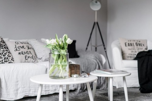 Via**  		 				 			 				PLANETE DECO  **
