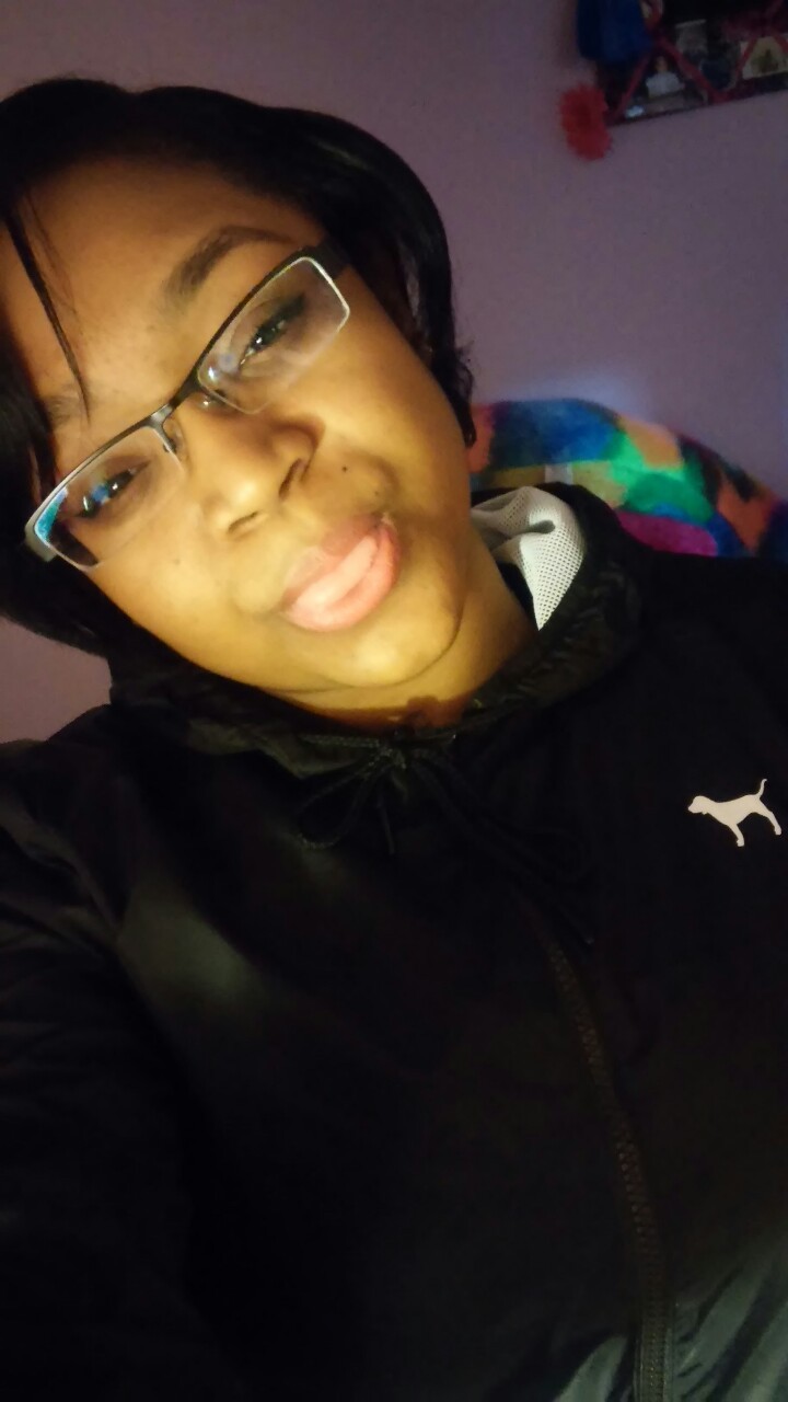 tfortrill:  From the other day 👑🎀💁✨ 