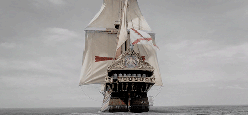 softmcgraw: james flint appreciation week: favorite scene↳ taking back captaincy of his crew Me