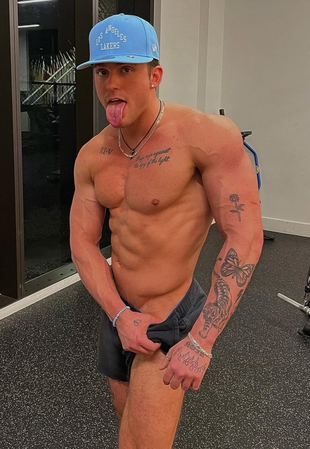 subohguy:Gym bros you’re so fucking thirsty for this toxic life so just fucking live it