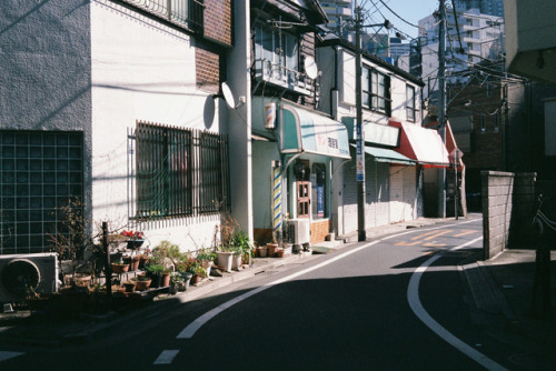 hisafoto: Shinjuku Silence Shinjuku, Tokyo CONTAX TVS FUJI 業務100 Shinjuku Silence Series D-2