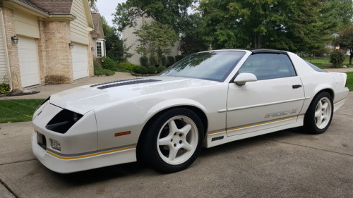 My 1988 Iroc-Z, 5.7 TPI 5 Speed manual secret option code car!#Bossrare