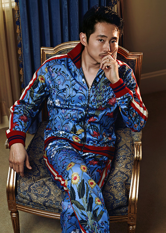 waititi:Steven Yeun  ©Ssam Kim // Glass Men