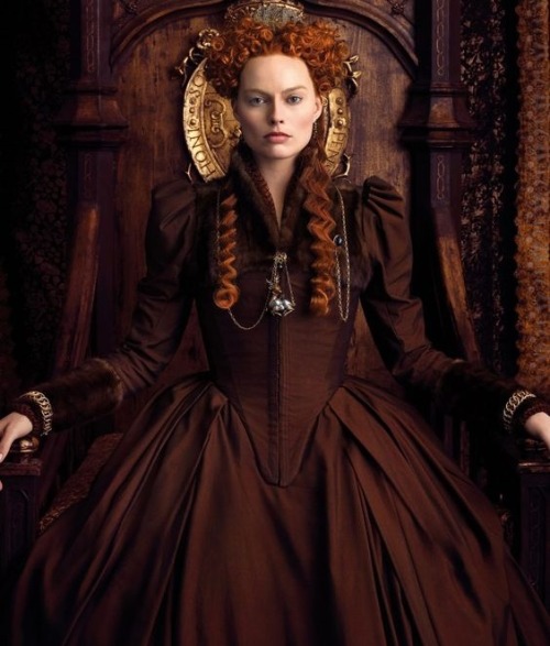 Elizabeth I’s Brown Gown (Mary Queen of Scots, 2018)