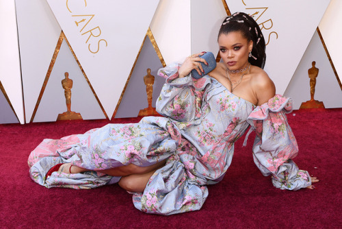 frozenmorningdeew:Andra Day attends the 90th annual Academy Awards in Los Angeles, 4 March 2018