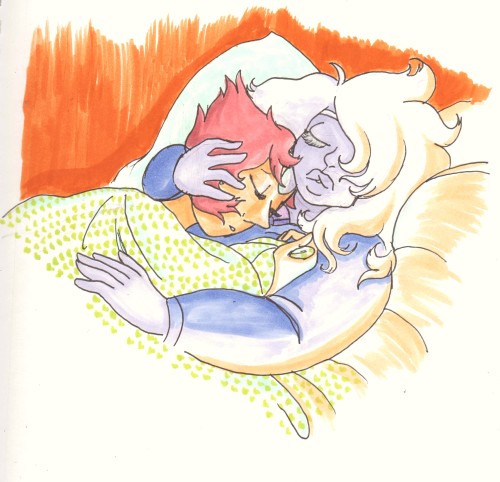 projectormom:  Whelp, I tried lol Pearl has quite the suntan b/c the cream-colored marker I used on the highlights of most of the white things (like Amethyst’s hair and the pillow) it turns out looks 500% more brown when you color with the tip (i.e.
