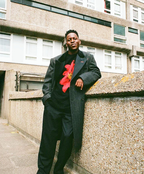 ericeffiorg:Toheeb Jimoh photographed by Isla Mathieson for Contents Men (September 2021) #i am so in love w him its unreal #toheeb jimoh
