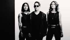 fucksleeves:  Behind the Scenes Photoshoot with Krewella x 