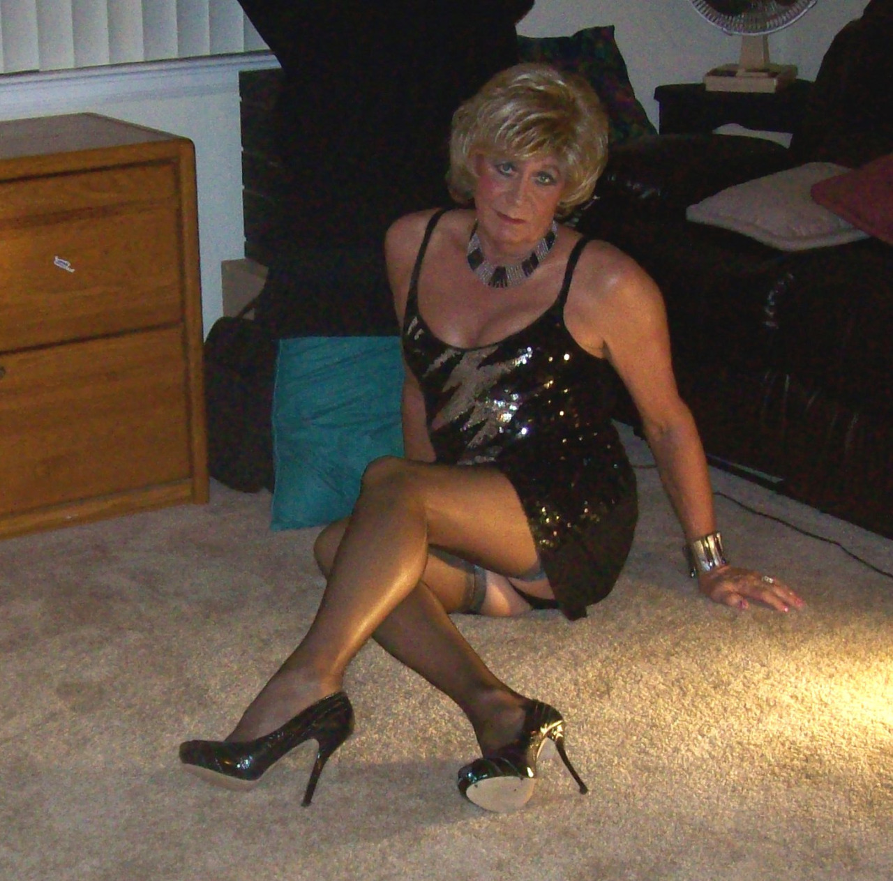 dirty-crossdressers:  CD