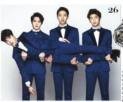 boonghwa:  Photographer: who works out?   (3 points at JH)  p: who is the shortest?  (3 looks at YH)  P: (to JH) you will carry him (points to YH) 