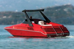 1990 Riva Ferrari 32 Speedboat