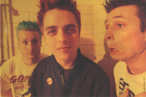 greenday-scans:This is from the “Green Day Special Book” that was included with the March 2010 issue