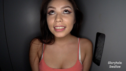This hot 18 year old takes most of her Gloryhole porn pictures