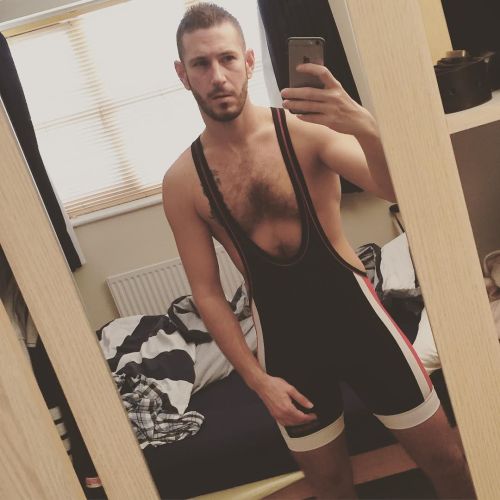 wrestle-me:  #gaywrestling #gaykink #scruff #gayscruff #scruffygay #scruffyhomo #beard #beardedgay #beardedhomo #homo #hairy #hairyhomo #hairygay #hairychest #hairymen #gay #gayguy #gayman #gayuk #gayusa #gayotter #instagay #instahomo #thescruffyhomo