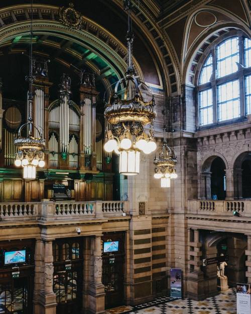 vintagepales2: Kelvingrove Art Gallery &amp; Museum, Glasgow