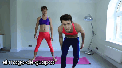 el-mago-de-guapos:  Alfie Deyes & Joey Graceffa  The Yoga Challenge! 