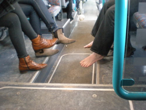 bare feet in public