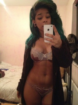 Mia-Redworth:  Mia-Redworth:  First Picture Was My Body At The Start Of 2013 And