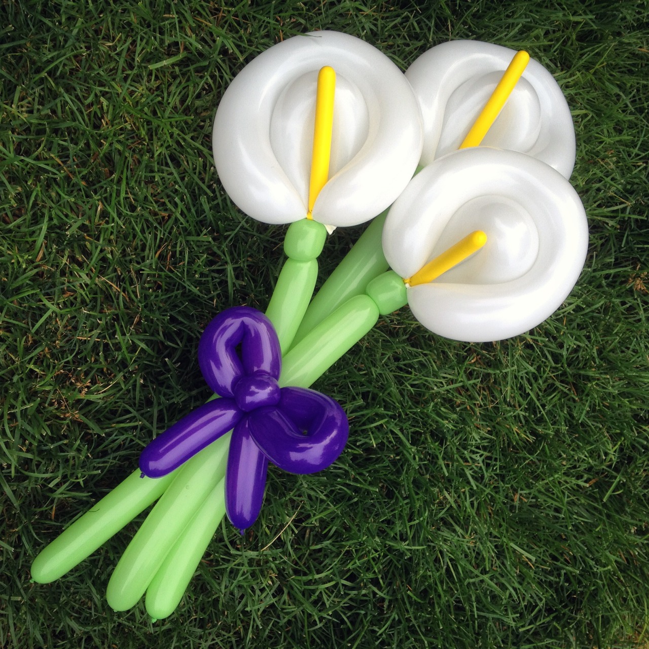 365days-of-balloons:  Day 269: Calla Lily