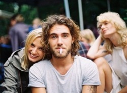 tea-fairry:      avocae:  Matt Corby ladies and gentleman    