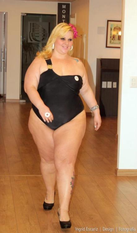 planetofthickbeautifulwomen:   Brazilian Plus Size Models @ I Concurso Garota Fique Linda Lingerie Plus Size Fashion Show 2012 