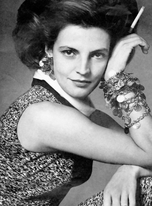 serafino-finasero:Laudomia Hercolani wearing a knit dress by Pierluigi Tricò, coin bracelet a