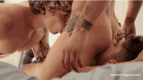 gayasseating:  Meet and fuck hot guys in your neighborhood: http://bit.ly/1IBSUEM