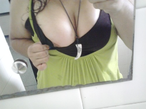 Sex hornycutebunny:  Last picture of my day at pictures