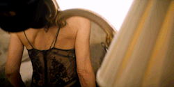 Peakyblindersgifs: Polly Gray In “Black Tuesday”