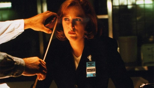 littlesunflowerseed:scully1964: x files / on set I can´t believe how far we´ve come