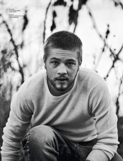 hairycelebs:  Connor jessup