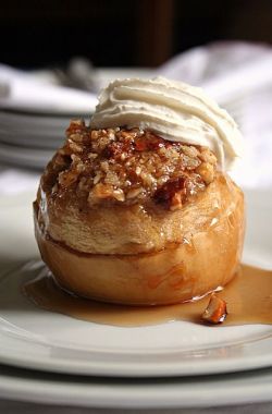 basilgenovese:  Baked Stuffed Apples with Hazelnut Crumble (Source: Le Petrin)  good lord yes