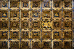 ancient-serpent:  Golden ceiling in the Duomo