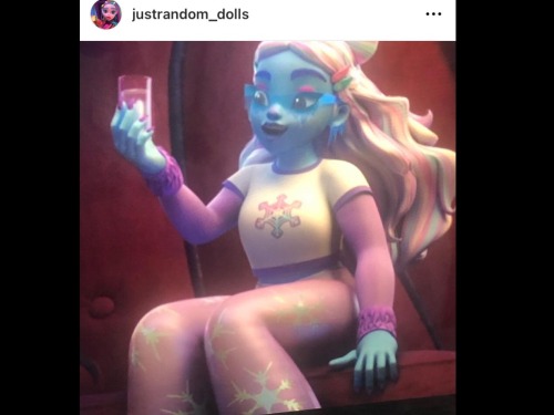 Reports From Twitter Reporting From Instagram.￼ 