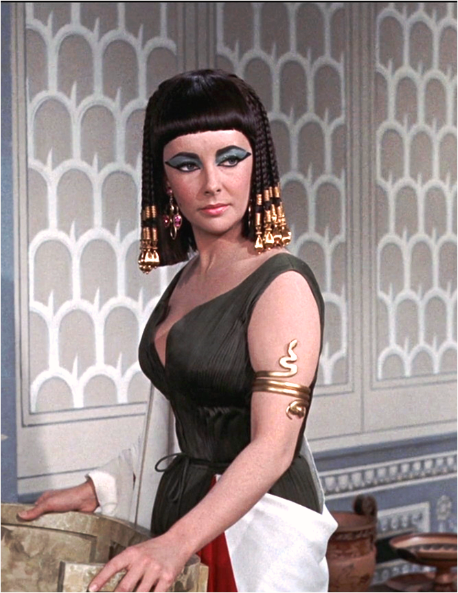 kuku-moon:  Elizabeth Taylor had a total of 65 costume changes in Cleopatra (1963),