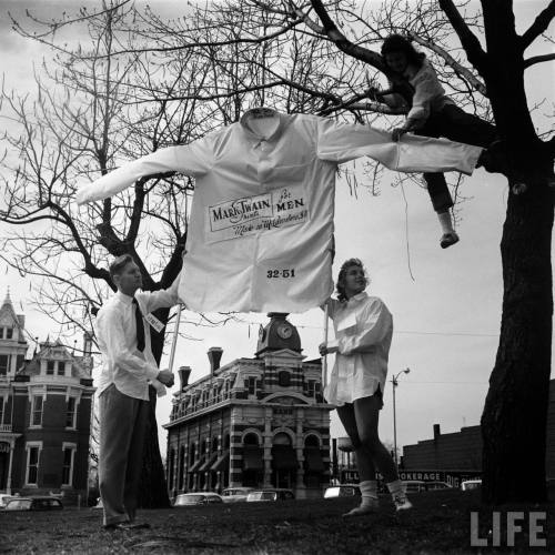 Operation Shirt-Tail to promote Mark Twain shirts in McLeansboro, Illinois(Francis Miller. n.d.)